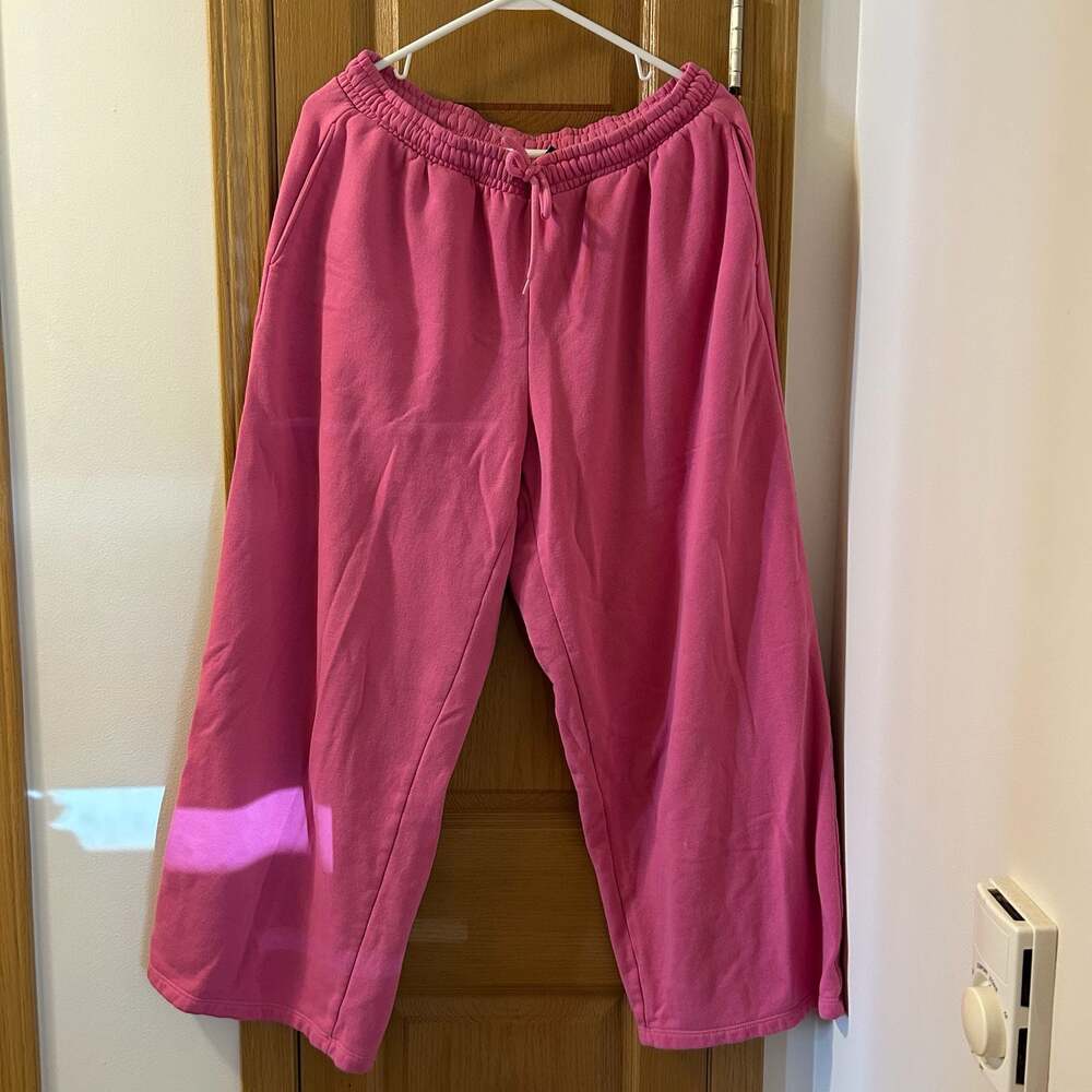 H&M Divided Pink Wide Leg Sweatpants Size Large